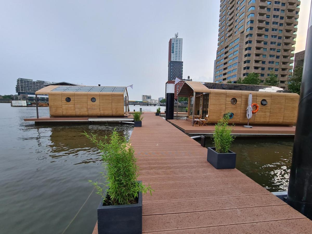 Wikkelboat Nr1 At Floating Rotterdam Rijnhaven Vila Exterior foto