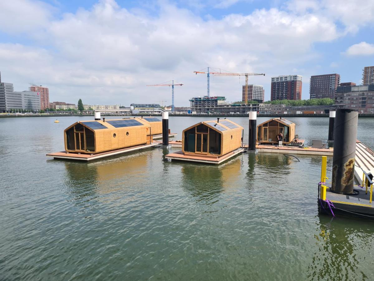 Wikkelboat Nr1 At Floating Rotterdam Rijnhaven Vila Exterior foto